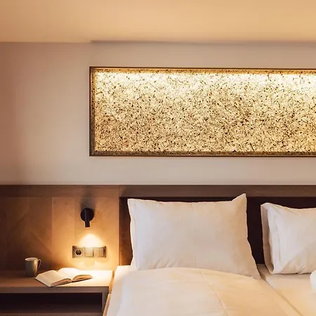 Hotel Lisl - Alpine Comfort Kuehtai