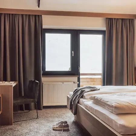 Lisl - Alpine Comfort Hotel 3*