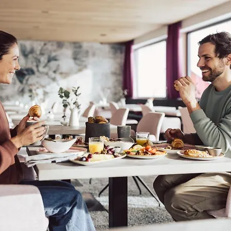 호텔 Lisl - Alpine Comfort 3*